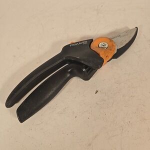 Fiskars P551 PowerGear2 BYPASS PRUNER 3/4 in. Cut Capacity